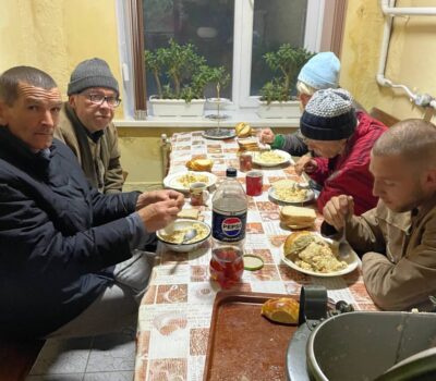 Годування на прихистку (Житецького 22)